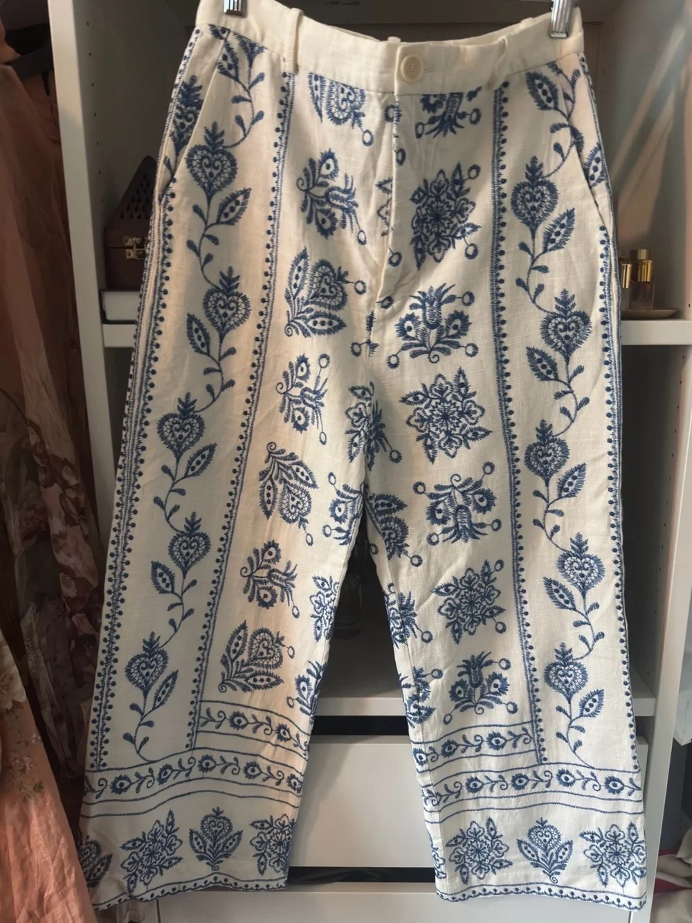 Zara White & Blue Linen Blend Ankle Pants size M